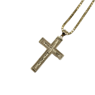 Classic Gold Cross Pendant Necklace