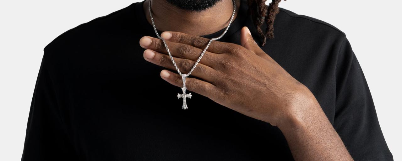 Moissanite Diamond Cross Pendant - Image 5