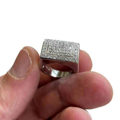 Classic Iced Top Band Ring