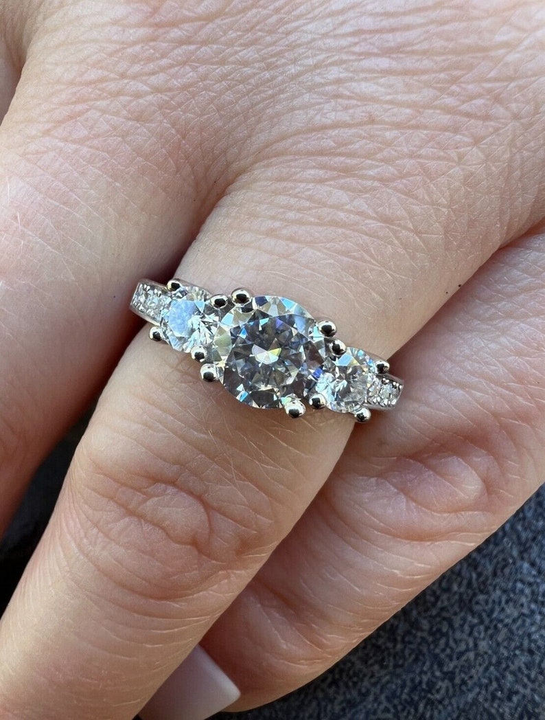 Three Stone Engagement Ring - Image 2